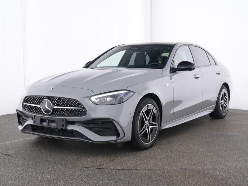 Mercedes-Benz C 300 e 2025