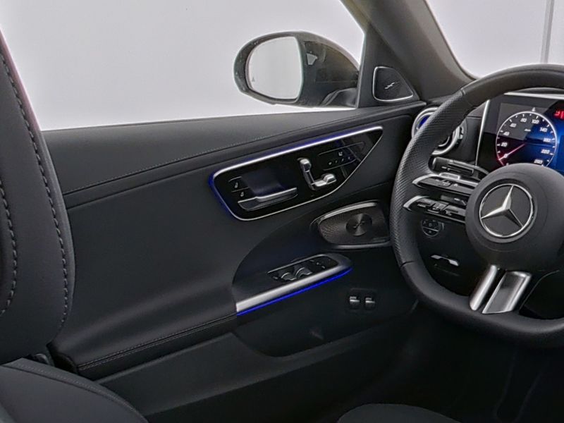 Mercedes-Benz C 300 e - 8