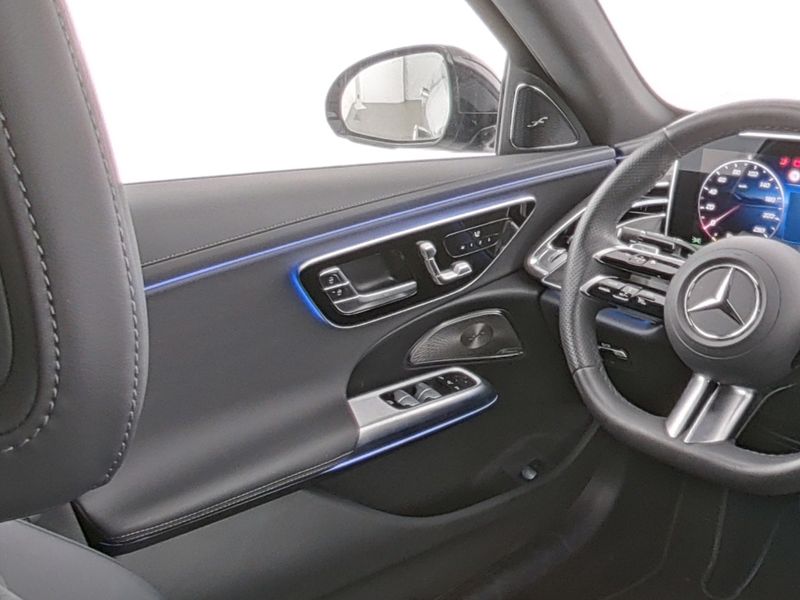 Mercedes-Benz E 200 - 8